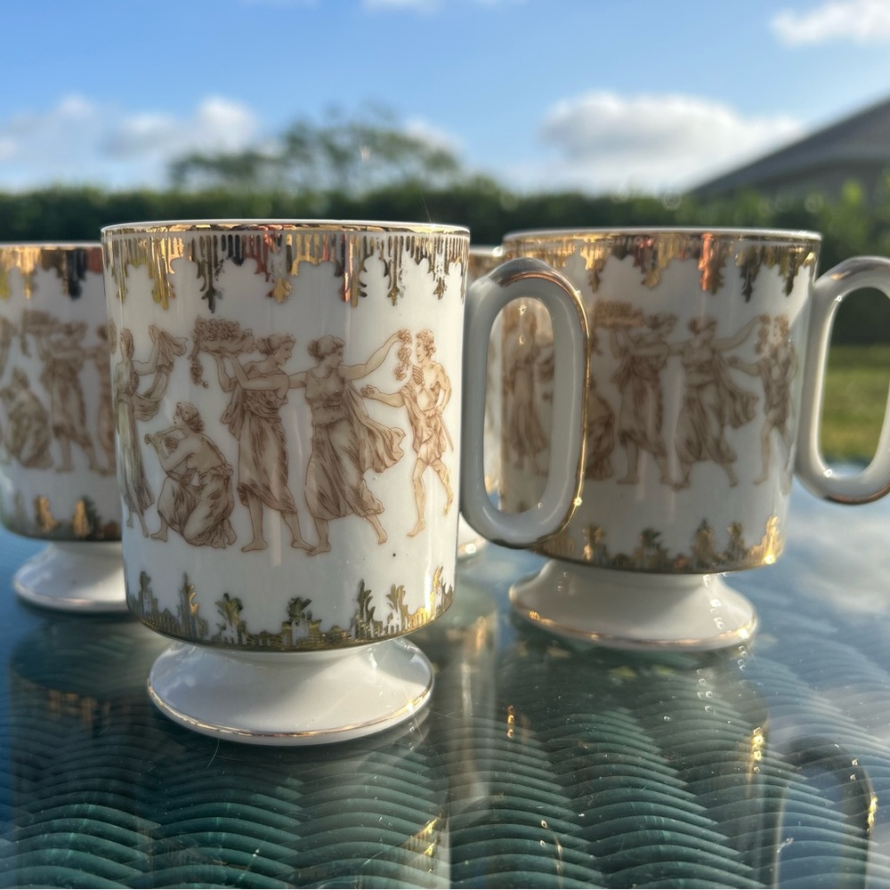 Royal Crown Arnart Set of 4 Smug Mugs #4974 - Picture 2 of 6